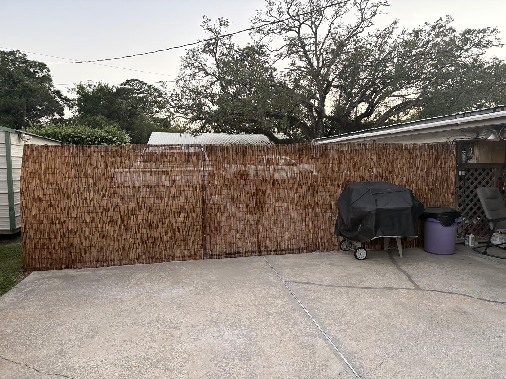 Bamboo Fence, Reed Fencing 4 Feet High Bamboo Privacy Screen Outdoor for Patio, Reed Screen for Privacy Garden Backyard Balcony Natural Reed Fencing, 4x16FT customer photo 2