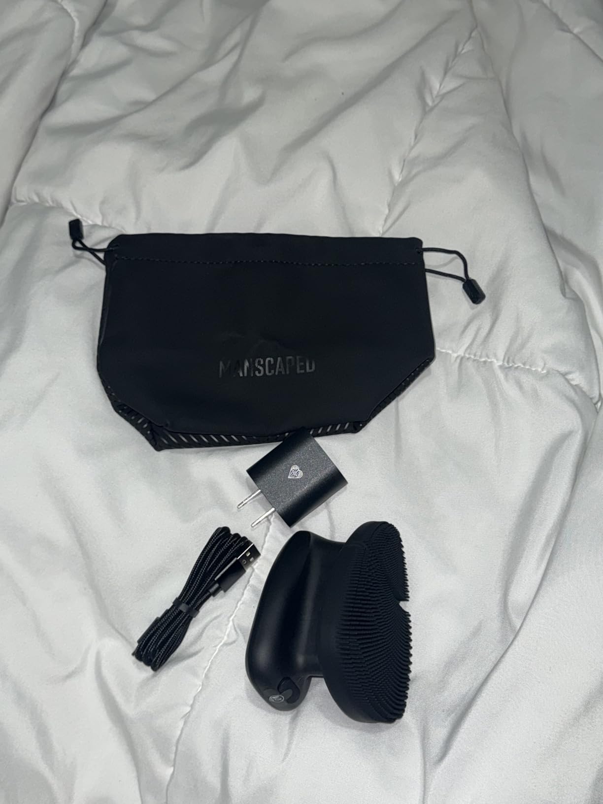 MANSCAPED The Face Buffer PRO - Men's Electric Silicone Face Scrubber for Nourishing, Deep Cleaning & Exfoliating Your Skin, 3 Facial Cleansing Modes & 2 Sonic Vibration Speeds, Travel Lock customer photo 1