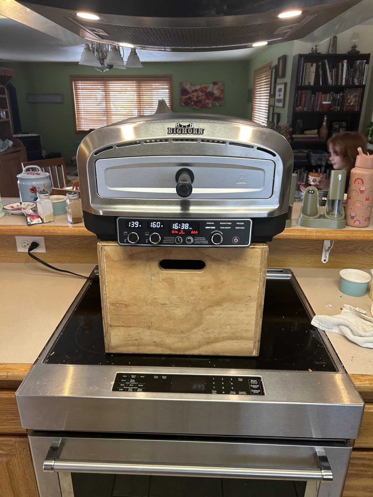 BIG HORN 14-Inch Indoor Pizza Oven, 850°F High-Heat Electric Countertop Pizza Oven for Restaurant-Style Artisan Pizza with Pizza Stone and Pizza Peel, PID Precision Temperature Control customer photo 1