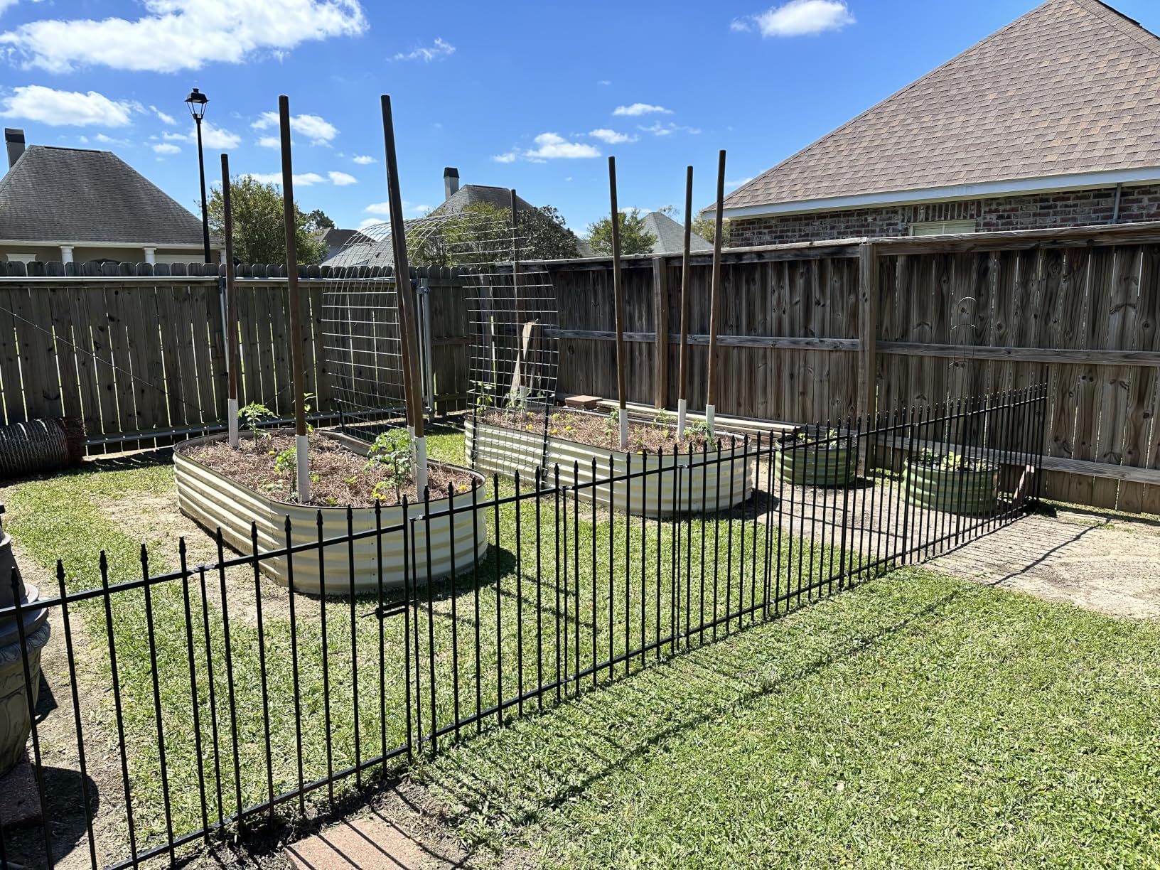 Decorative Metal Garden Fence 11