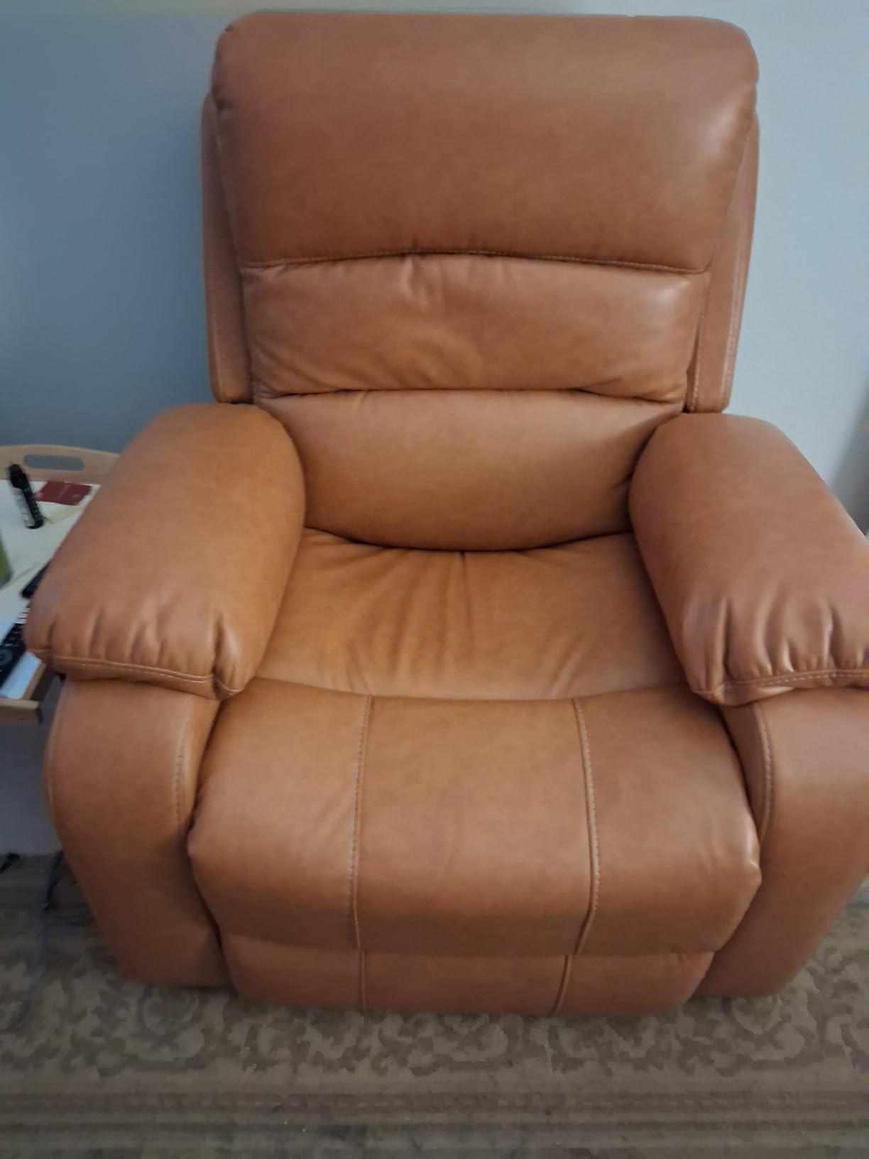 EONIX Dual Motor Zero Clearance Wall Hugger Recliner, Cream White customer photo 1