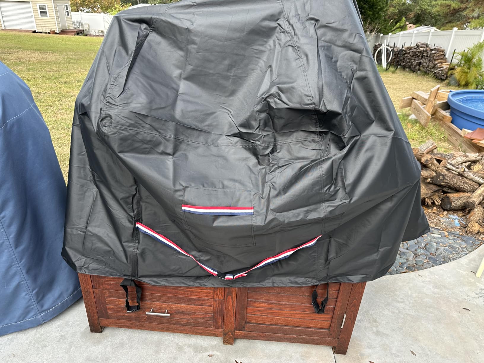 Grill Cover for 60 Inch Big Green Egg Grill Table, Waterproof Heavy Duty Outdoor Grill Cover, Kamado Ceramic BBQ Grill Cover, XL Green Egg Cover, Grill Cart Cover customer photo 2