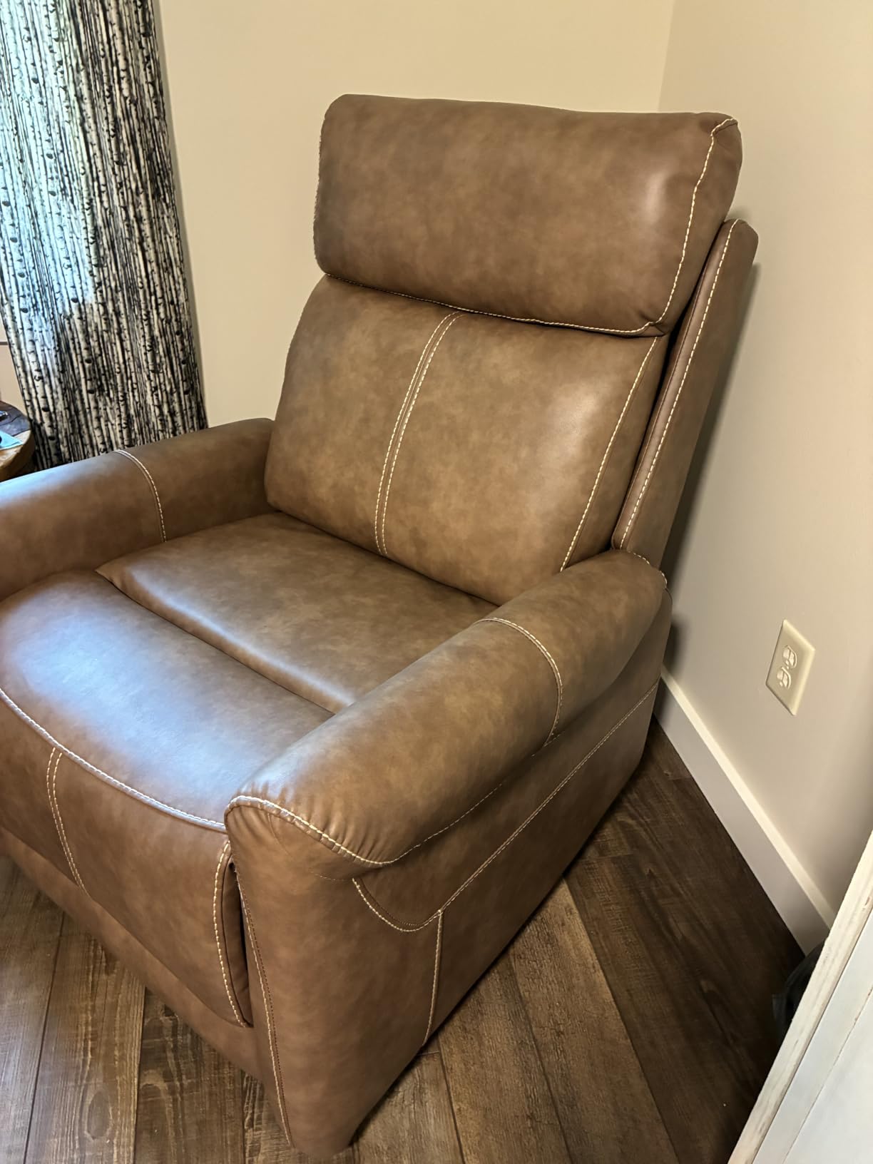 KISLOT Wall Hugger Recliner Chair, Faux Leather Power Reclining, Grey, 1PC customer photo 1