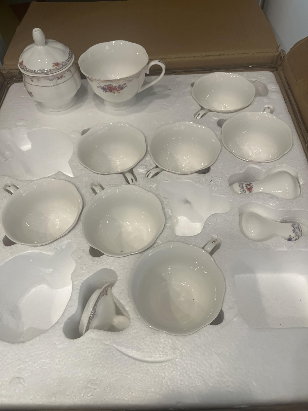 Joseph Sedgh Collection Romantic Bloom Bone China Dinnerware Set, 57-Piece customer photo 2