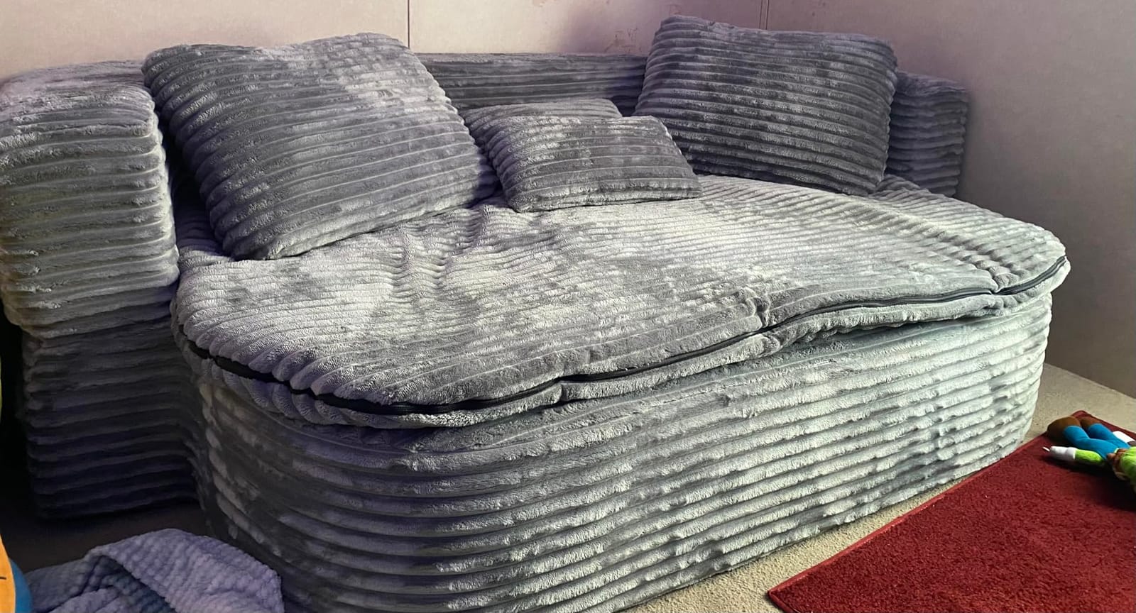 75'' Folding Sleeper Sofa Bed, Memory Foam Boneless Couch | Full Size Guest Bed Mattress, Modern 2-in-1 Floor Deep Seat Sleeper Sofa with 4 Pillows and Blanket | Corduroy Green customer photo 2