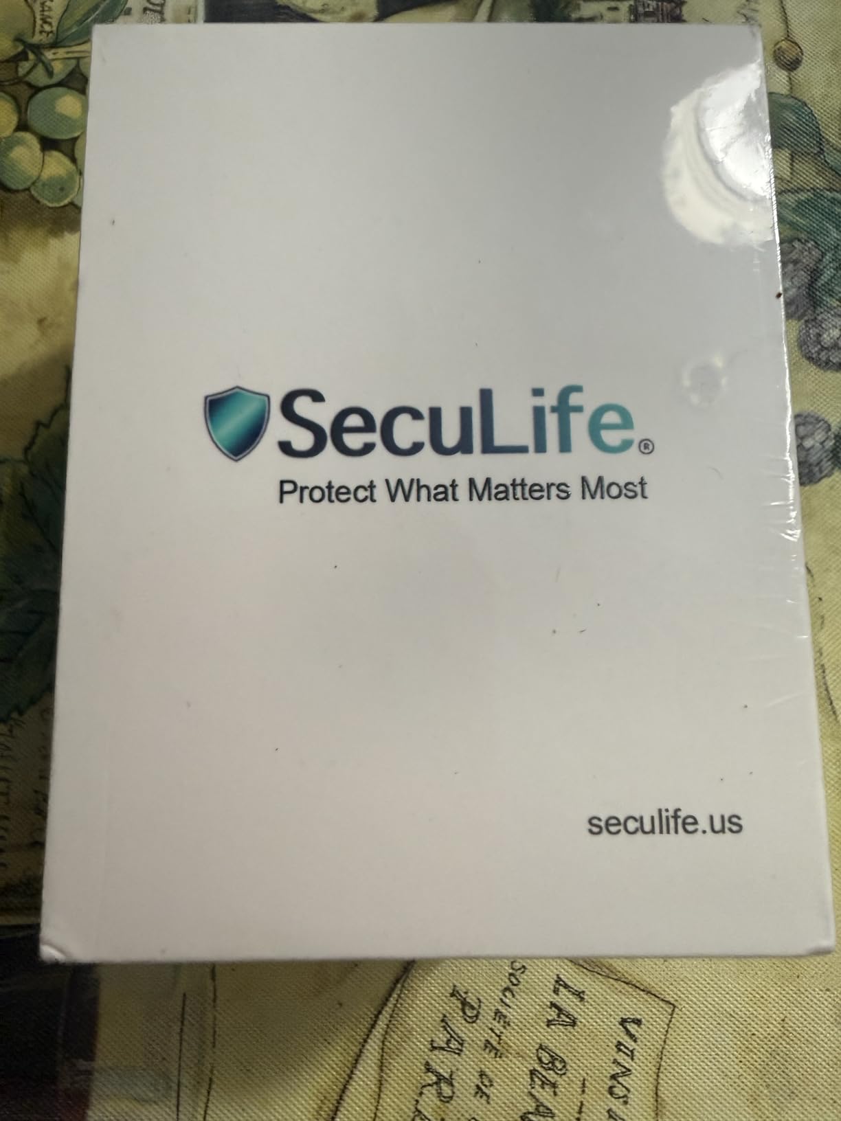 Seculife Medical Alert Smartband for Seniors - Alerts Go Direct to Family, No Call Center | Auto Fall Detection, GPS Tracking, Heart Rate Monitor, 2-Way Calling, SOS Button, Waterproof Wearable customer photo 2