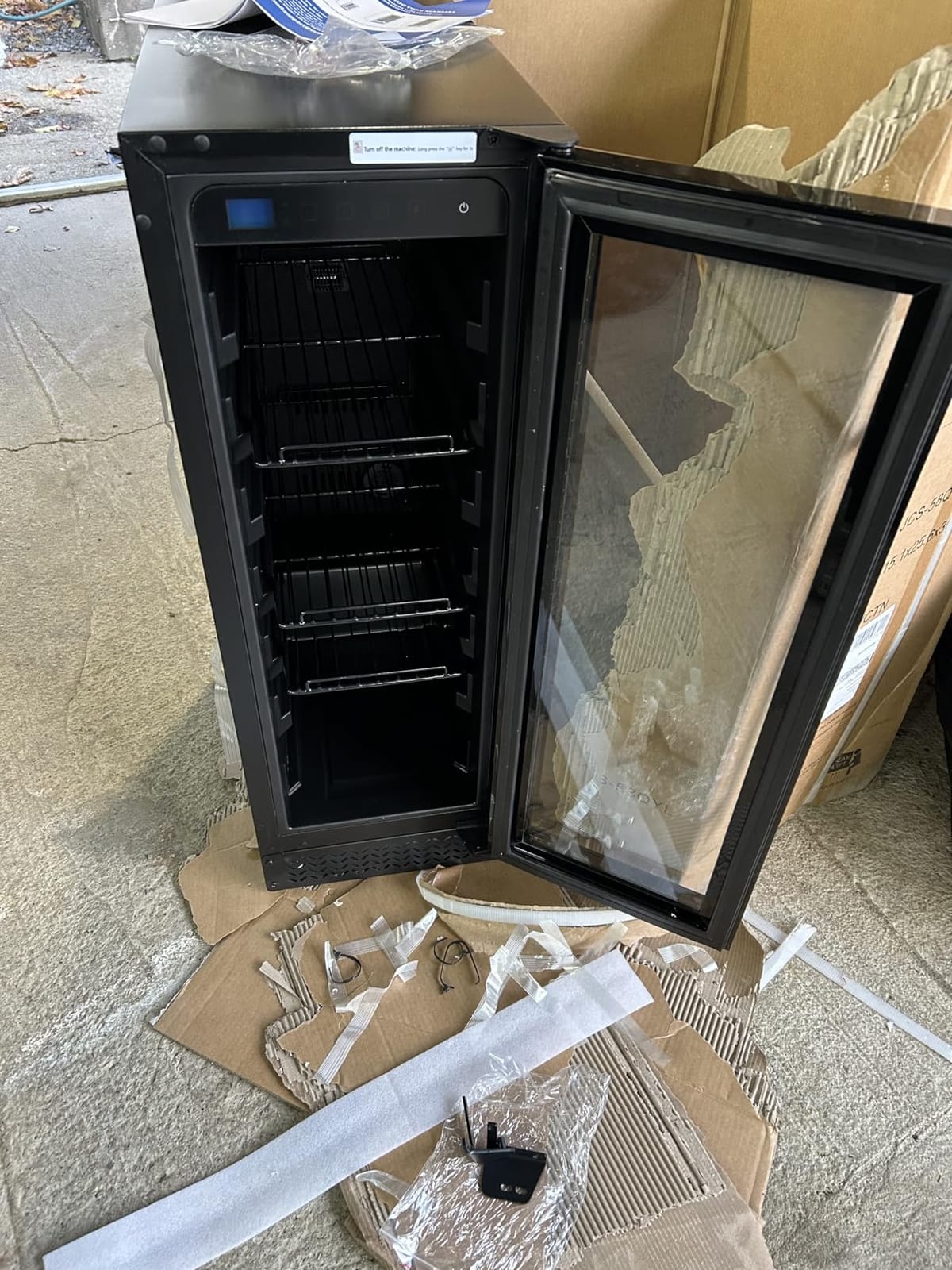 24 Inch Wine and Beverage Refrigerator, 88 Cans and 21 Bottles Dual Zone Wine Fridge with Glass Door Built in or Freestanding, Beverage Cooler for Soda Beer Wine-Kitchen Bar Office customer photo 1