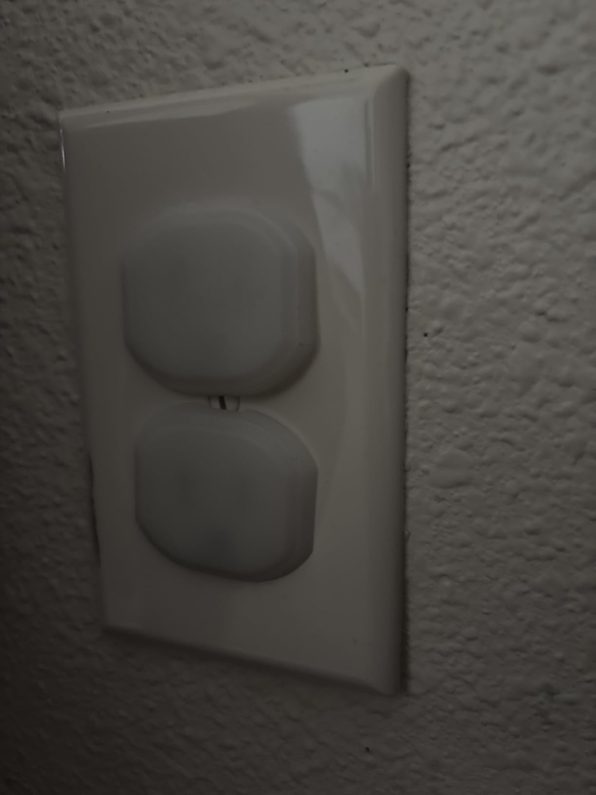Safety 1st Electrical Outlet Baby Proof Covers, Secure Outlet Plugs, Baby Proofing, 72 Pack customer photo 2