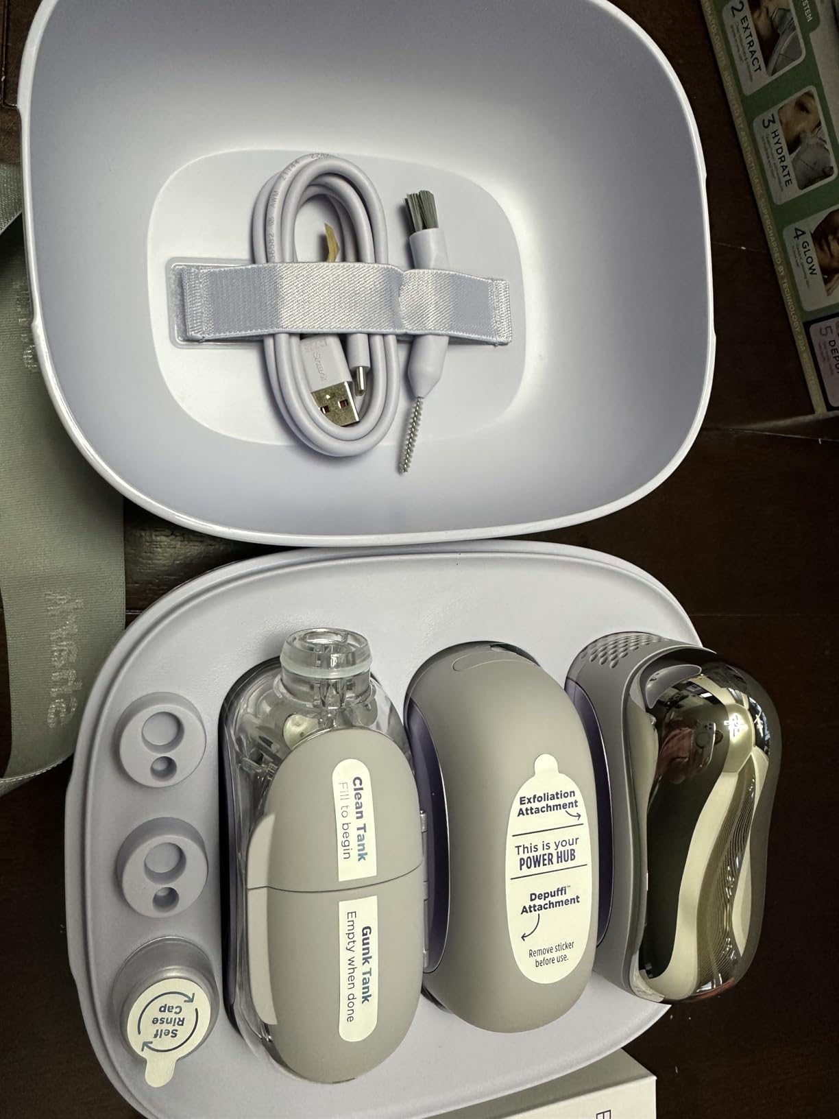 Shark FacialPro Glow + DePuffi 2-in-1 Facial & Contrast Therapy, FH320PL | Hydro-Powered Facial System + DePuffi Hot & Cold Therapy, Clinically Tested to Exfoliate, Hydrate & Depuff in 10 Minutes customer photo 1