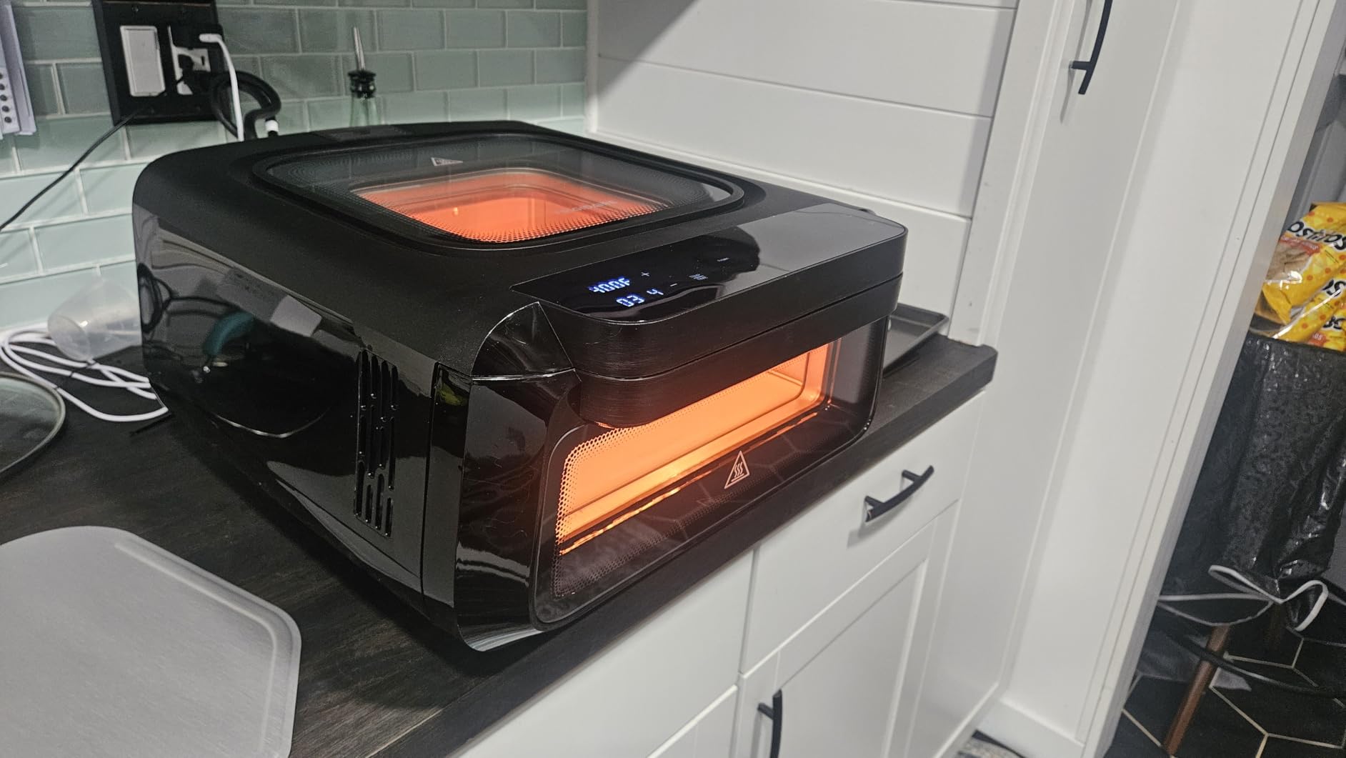 Emeril Electric Indoor Pizza Oven, Reach Temperatures of 700°F, Stone Bake 12