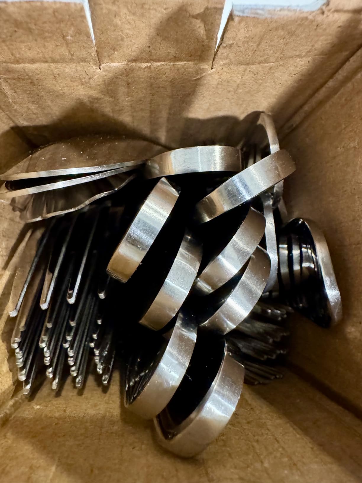 45 Piece Silverware Set for 8 with Serving Utensil Set, Food-Grade Stainless Steel Flatware Set Include Forks Spoons Knives, Dishwasher Safe for Home Hotel Restaurant Wedding, Mirror Polished customer photo 2