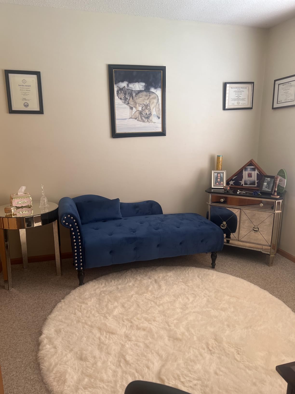Luxury Velvet Chaise Lounge with Tufted Buttons & Nailhead Trim - Burgundy Left-Arm Fainting Couch for Living Room, Bedroom customer photo 1