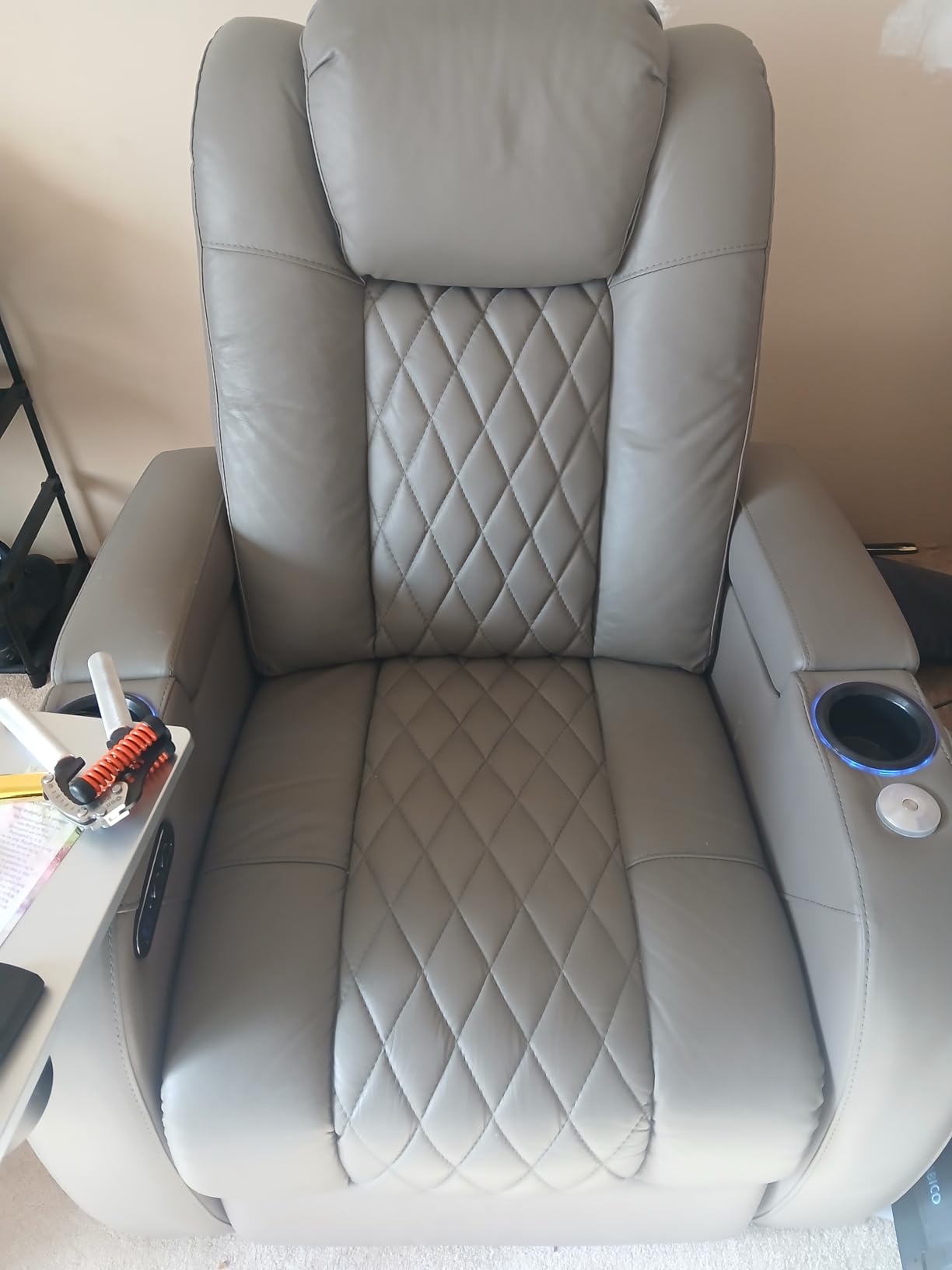 PBRO Home Theater Seating Top Grain Leather Recliner Chair, Movie Theater Chair Sofa with Power Reclining & Headrest USB Charger Ports Ambient Lighting, Black Single Seat for Home customer photo 1