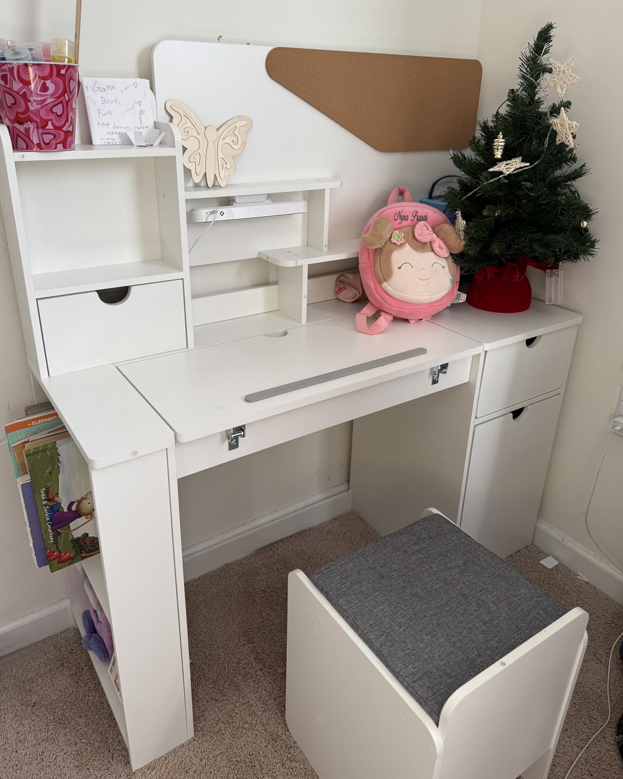 smilesun Kids Desk and Chair Set, Wooden Study Table with Tiltable Desktop, Hutch, Drawer & Storage Cabinet, Multi-Functional Writing Desk for Kids Ages 5-12, Ideal for Bedroom customer photo 1