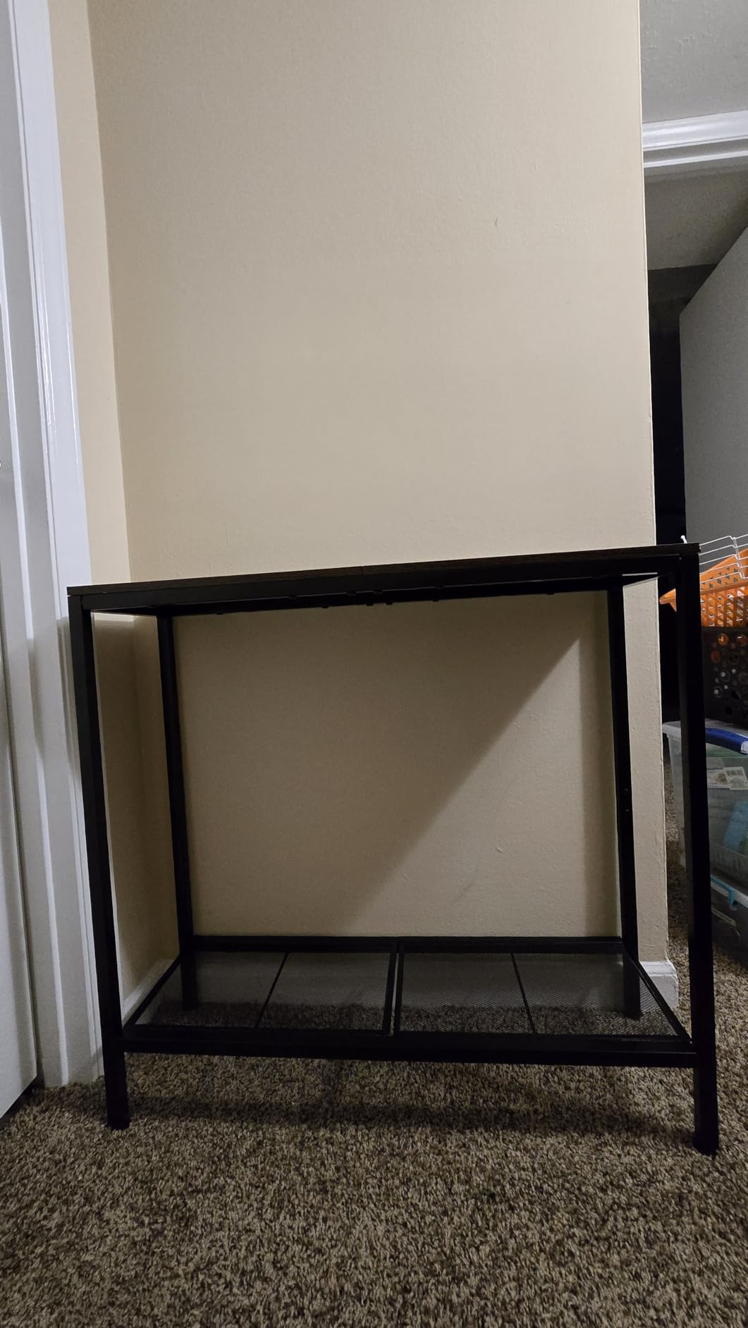 Simple Trending Console Table, 32