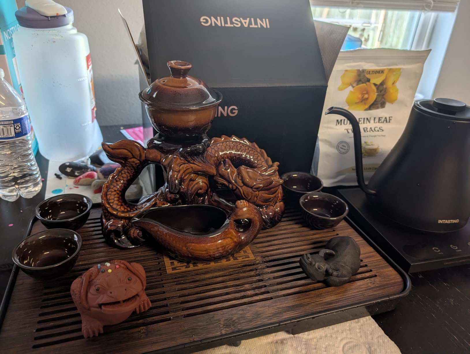 Chinese Gongfu Tea Set - Ceramic 360 Rotating teapot with Infuser, 8 Cups, Semi Automatic Dragon Design for Loose Leaf Tea (Gift Box Set) customer photo 1