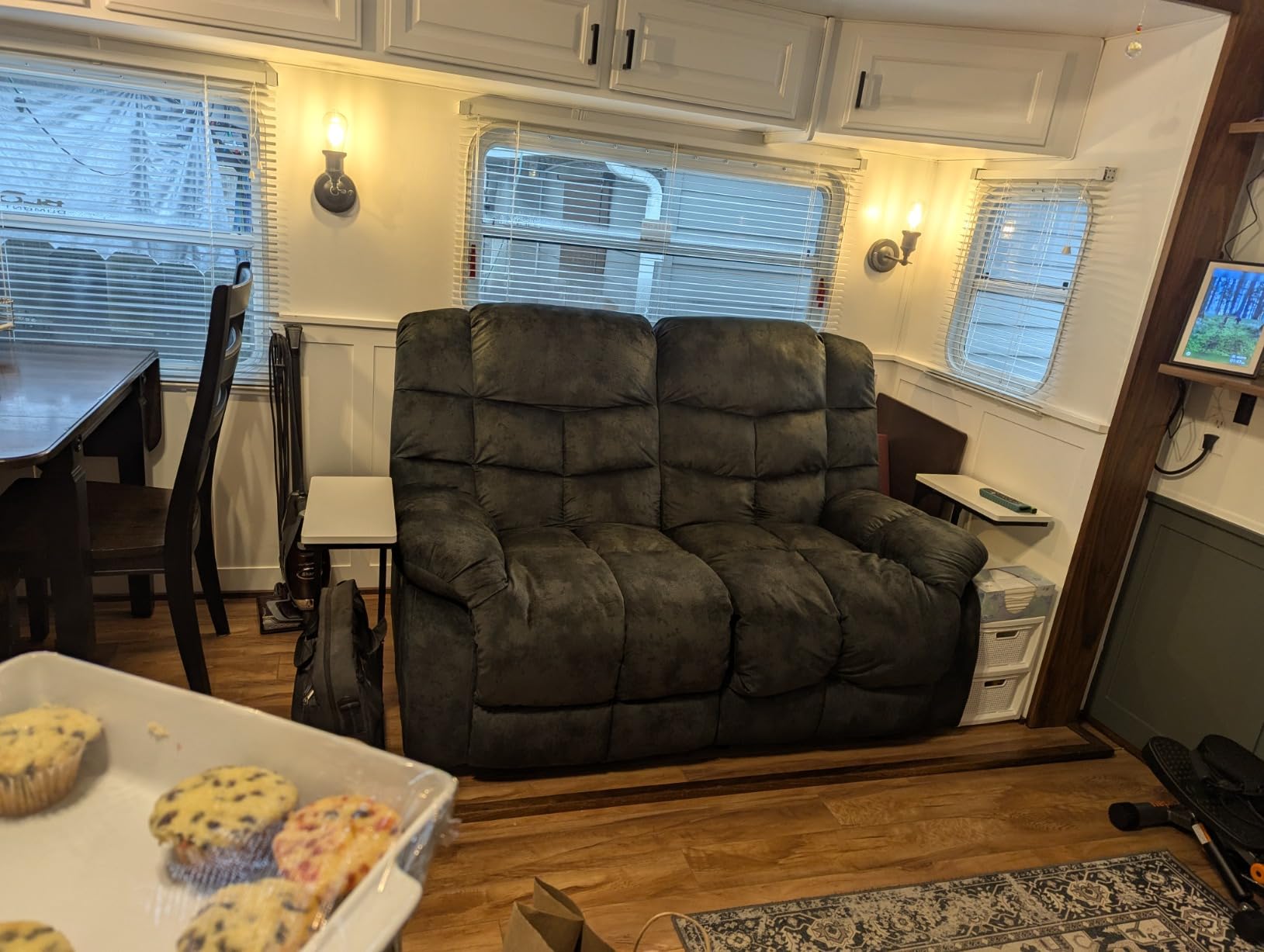 CANMOV Manual Reclining Sectional Sofa Set, Living Room Furniture Sets, L-Shaped Sectional Couch & Chair, Comfy Fabric Recliner Couch with Center Console, Cup Holder and Storage, Light Brown customer photo 2