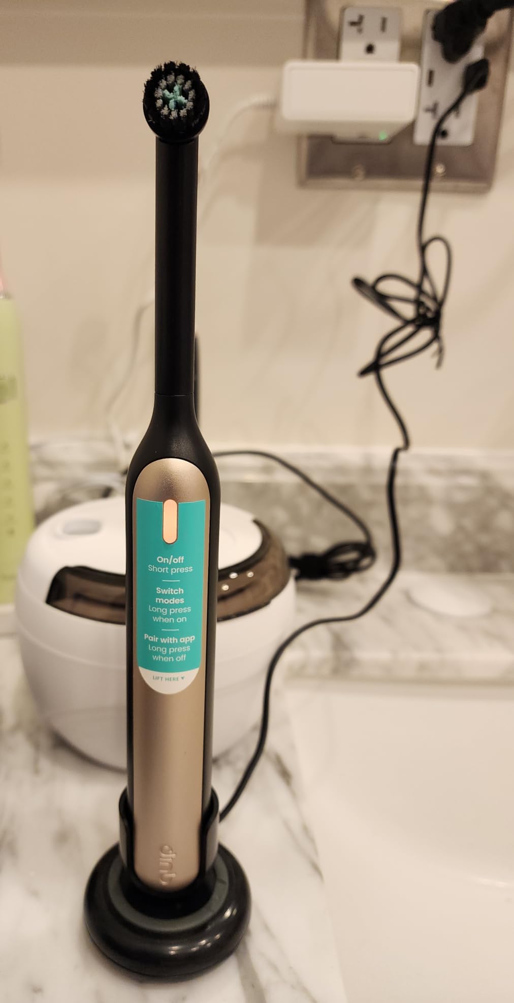 Quip Rev Smart Oscillating Toothbrush - Timed Electric Toothbrush with Case - 11x More Plaque Removal - 4 Intensities - 30-Day Battery Life Charge - Black Crescent customer photo 1