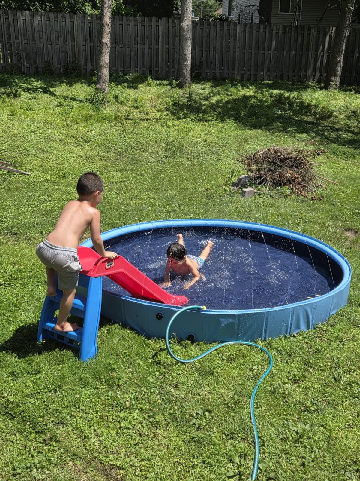 Foldable Dog Pool with Sprinkler, 87 in Extra Large Non-Slip Dog Pet Bath Pool, 2-in-1 Collapsible Pet Bathing Tub Kiddie Pool for Puppy Small Medium Large Dogs Cats and Kids customer photo 1