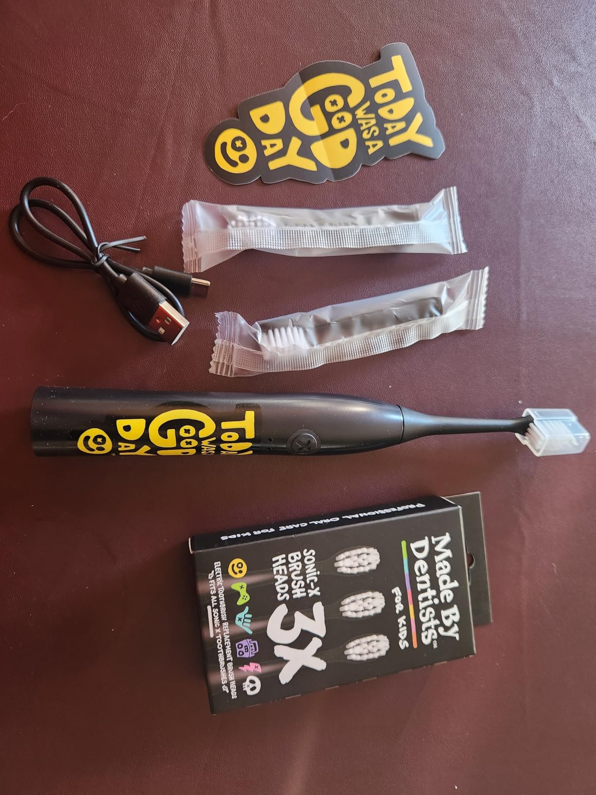 Made by Dentists Sonic X Electric Toothbrush - Rechargeable Kids Sonic Toothbrush, 8X Plaque Removal, 2 Speed Modes, 2-Minute Timer 6 Brush Heads Included, Tweens Ages 7+, Good Vibes Only Edition customer photo 2