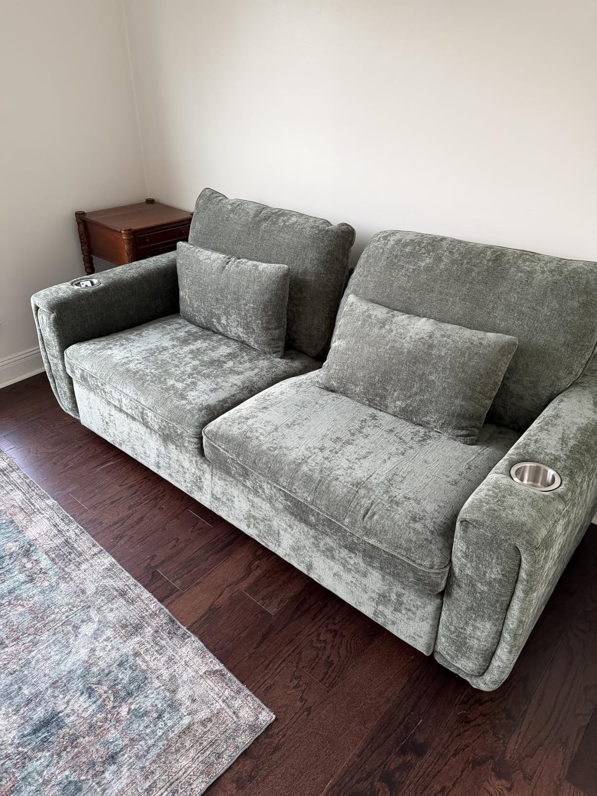 Pull Out Sofa Bed, No Cushion Removal, Queen Sleeper Sofa with USB Fast Charging, Memory Form Mattress, 2-in-1 Convertible Comfy Loveseat Couch Bed for RV, Apartment, and Small Spaces (Green) customer photo 1