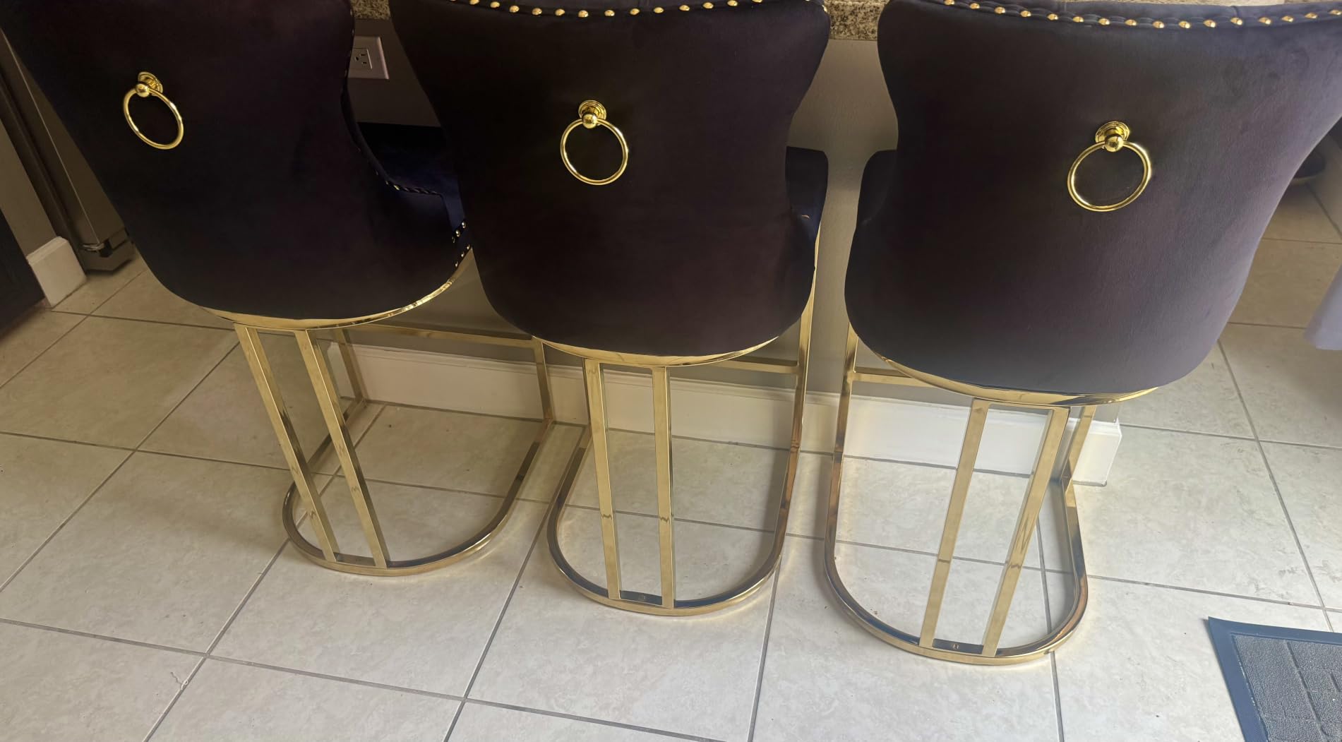 AQO Counter Height Bar Stools Set of 4 for Kitchen Island, Modern Bar Stools with Backs, 26 Inch Barstools with Upholstered Velvet Seat and Gold Legs, Beige customer photo 2