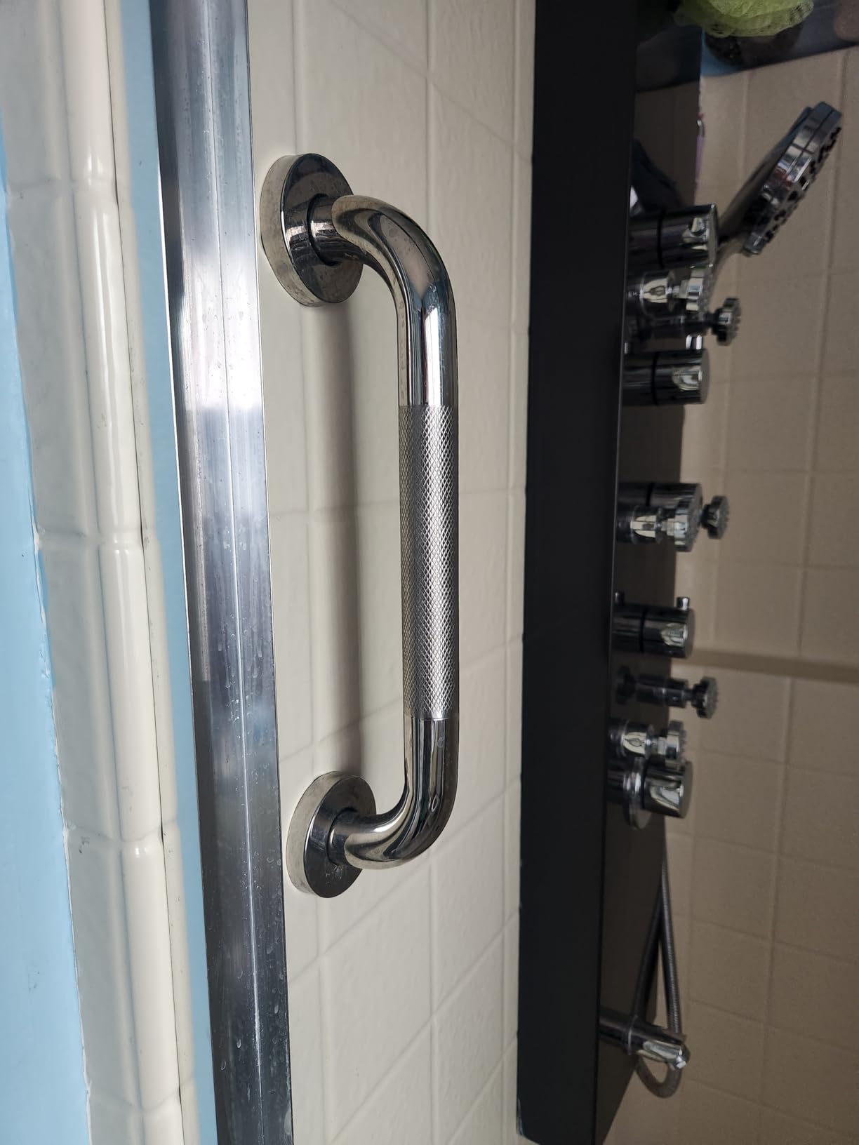 Shower Grab Bars for Bathroom 3 Pack Safety Bath Handle for Senior for Wall | Stainless Steel Anti Slip Grab Bars for Shower, Bath Handle for Elderly, Disabled, Shower Handrails for Bathtub Toilet customer photo 2