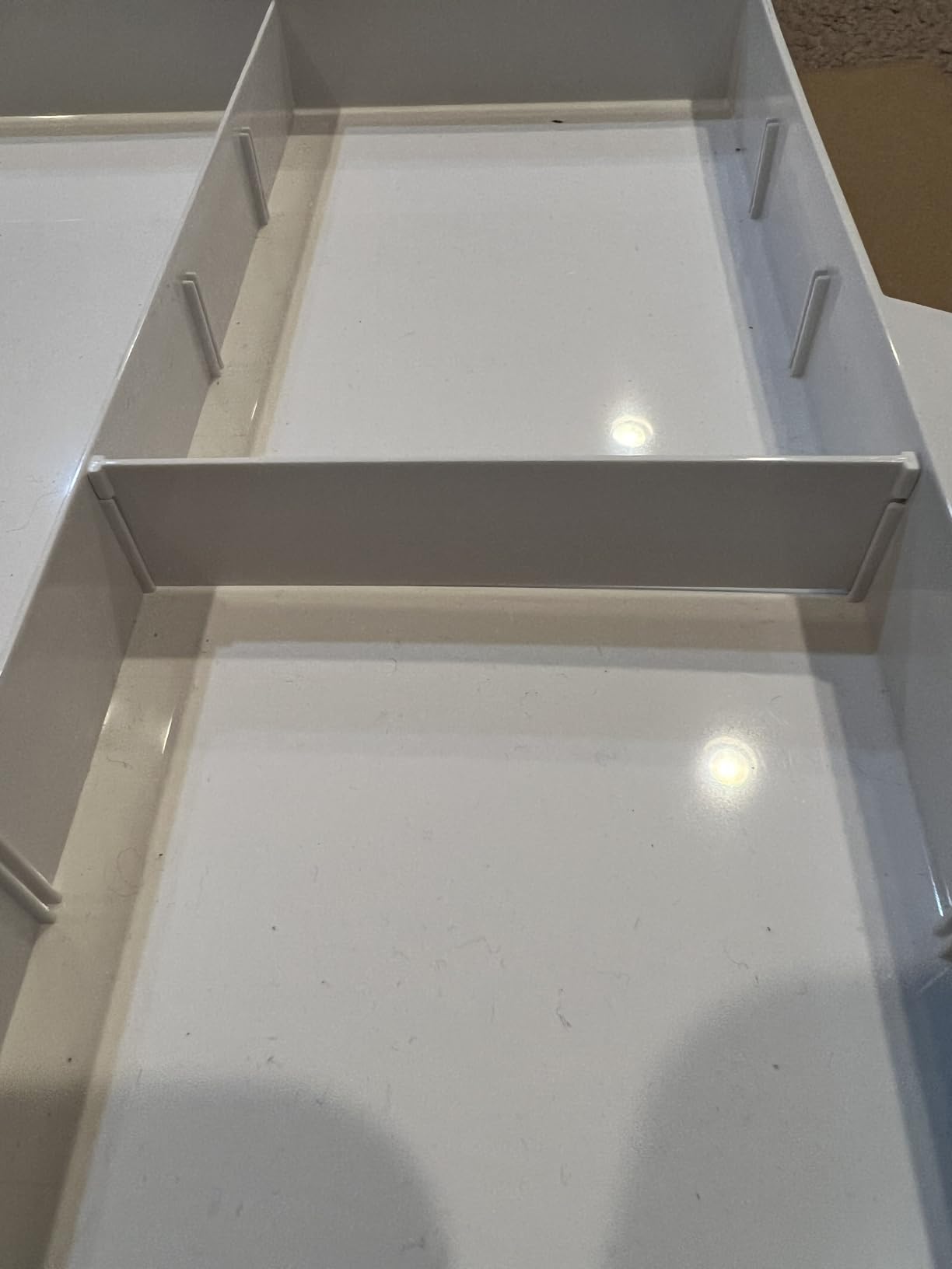 IRIS USA 2-Tier Drawer Organizer |Made in USA| 22 Dividers - White | Expandable Multi-Level Collapsible Organization Storage for Crafts, Makeup, Jewelry, Office & Garage customer photo 1