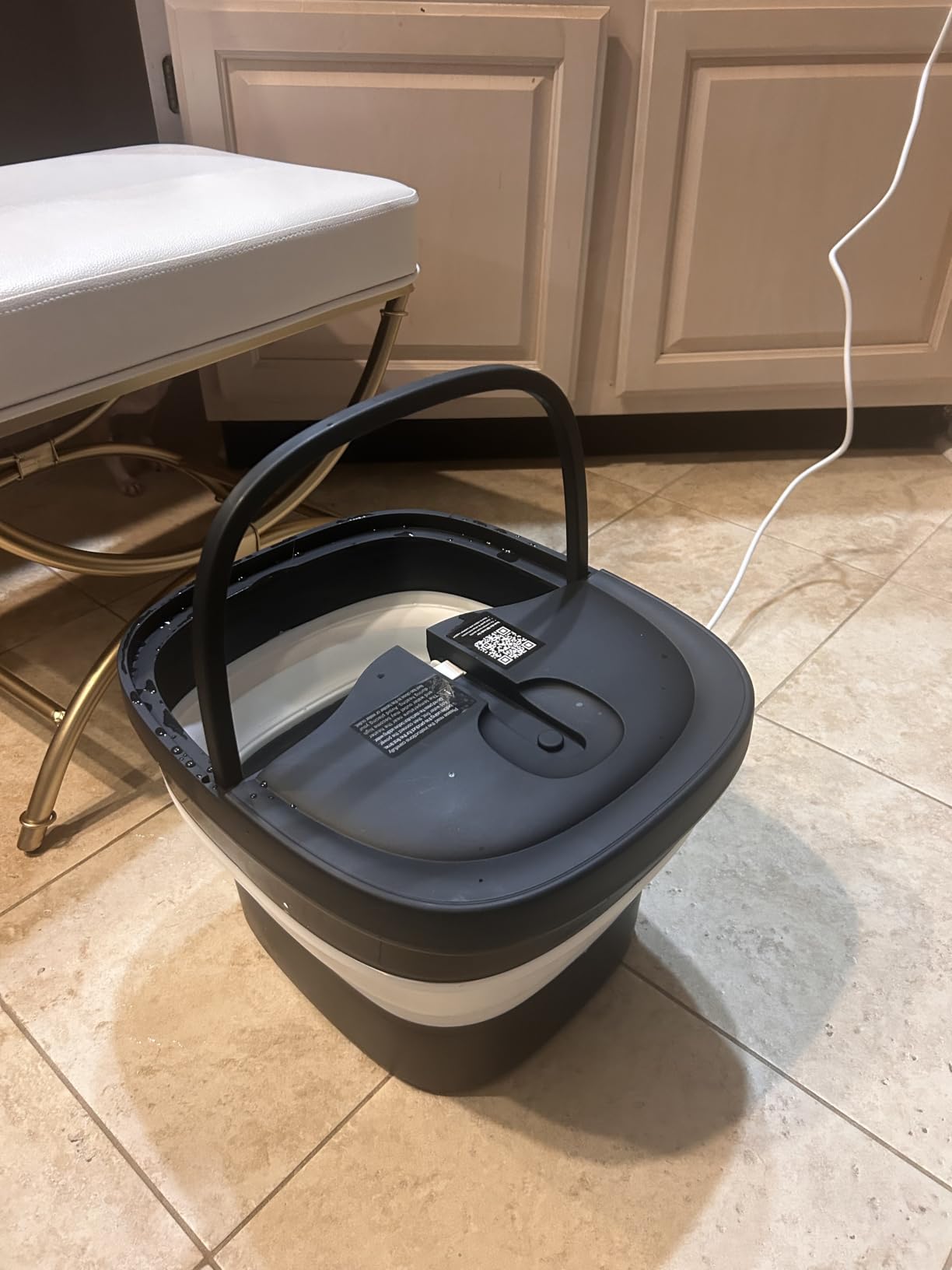 HOSPAN Collapsible Foot Spa Electric Rotary Massage, Foot Bath with Heat, Bubble, Remote, and 24 Motorized Shiatsu Massage Balls. Pedicure Foot Spa for Feet Stress Relief - FS02A customer photo 2