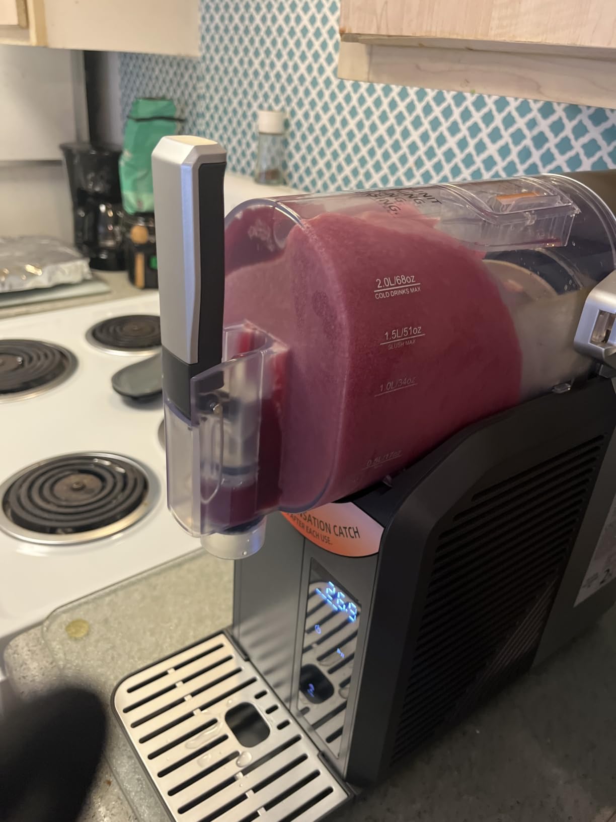 Slushie Machine for Home & Party, 2L/68oz | No Ice Needed, 6 Presets, Rapid Chill, Self-Cleaning, Frozen Drink Machine for Cold Drink, Margaritas, Frappes, Milkshake customer photo 1