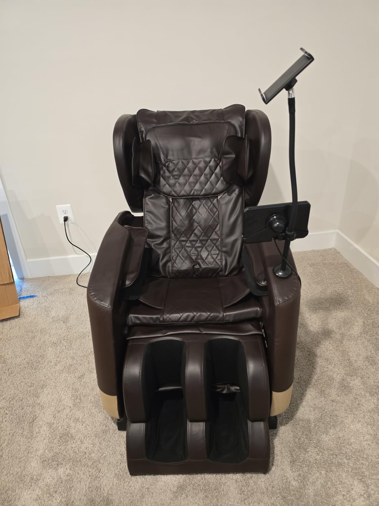 FURNIMAT Massage Chair Full Body Zero Gravity Recliner, 2026 New Version | 14 Shiatsu Rollers, 10 Airbags, 5 Auto Modes, Heated, Foot Massage, Bluetooth Speaker, Touchscreen for Back & Neck Pain, Spa customer photo 1