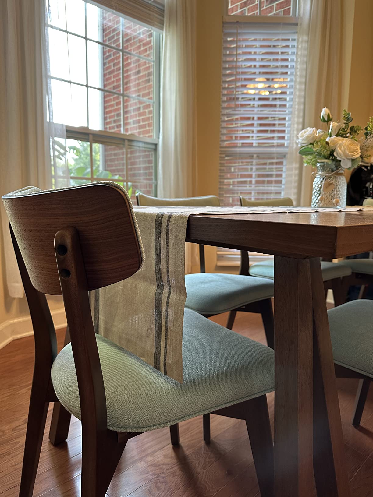 Christopher Knight Home Rachel Mid-Century Modern Dining Room Set for 6, 7 Piece Dining Table Set with A-Frame Table, Dinner Table and Upholstered Armless Chairs Set of 6, Light Beige + Walnut customer photo 1