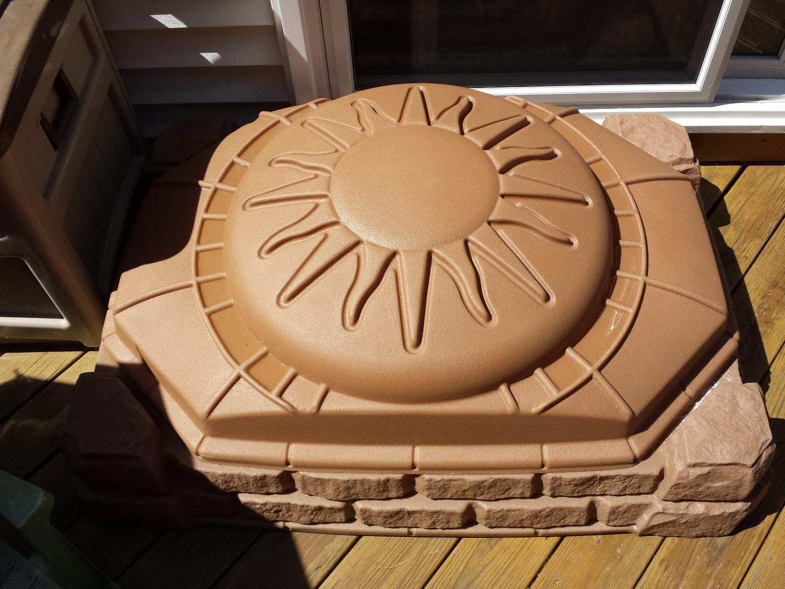 Step2 Natural Playful Sandbox, Kids Activity Sensory Table, Summer Outdoor Toys, Lid Included, For Toddlers 1+ Years Old customer photo 1