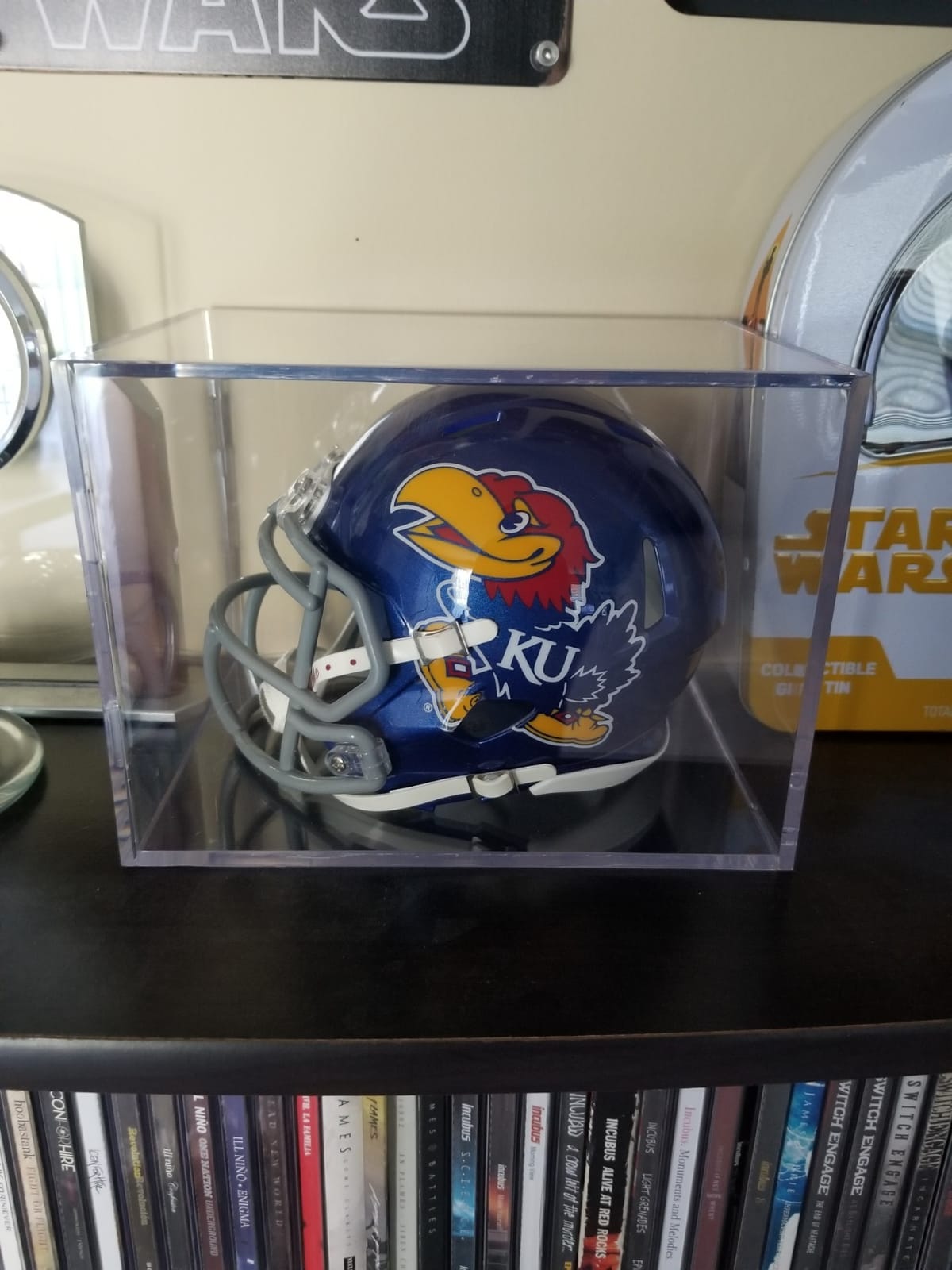 BallQube Mini Helmet Display Case for Autographed Replica Keepsake, 7 Inch, Clear for Football, Baseball, Racing Helmet Cube customer photo 1
