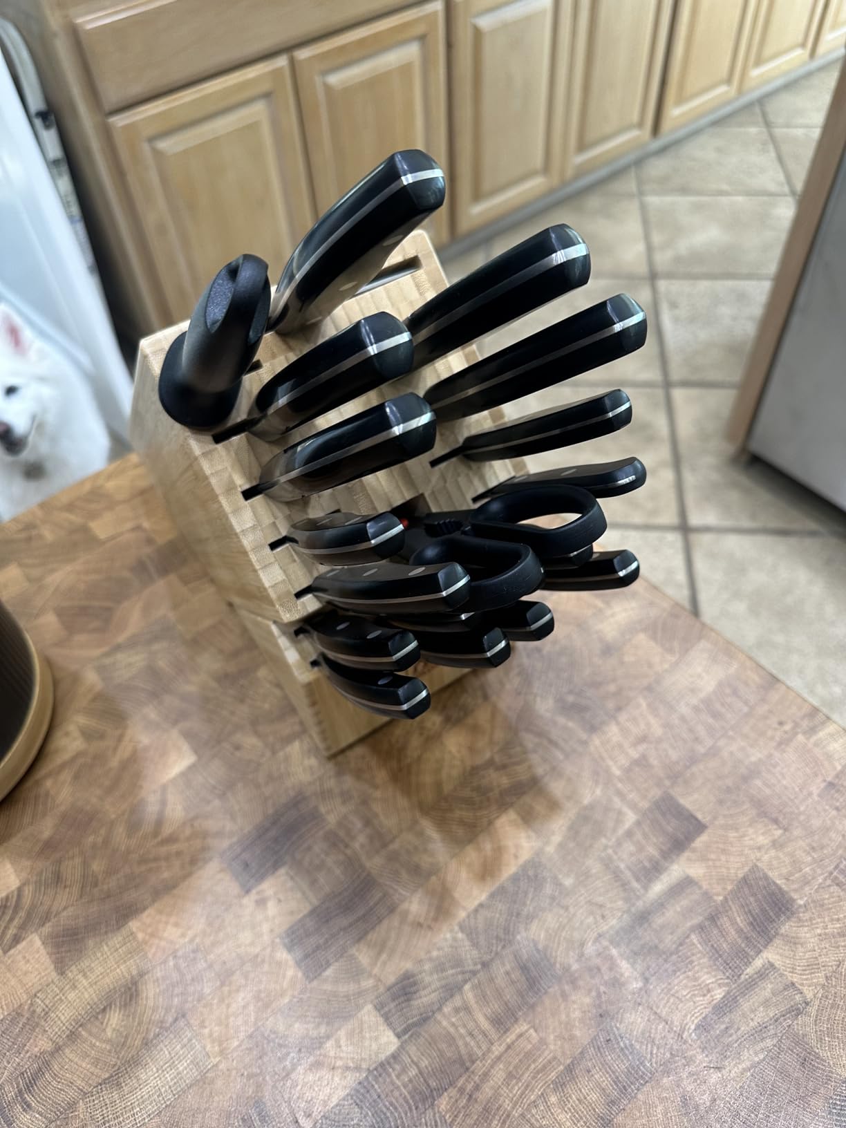 ZWILLING Twin Signature 19-pc Kitchen Knife Set with Block, Chef Knife, Professional Chef Knife Set, German Knife Set Light Brown customer photo 2