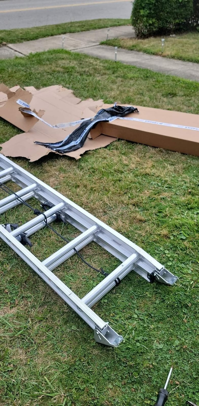 Louisville Ladder 28 ft Aluminum Extension, AE2228, Type IA, 300 lbs customer photo 2