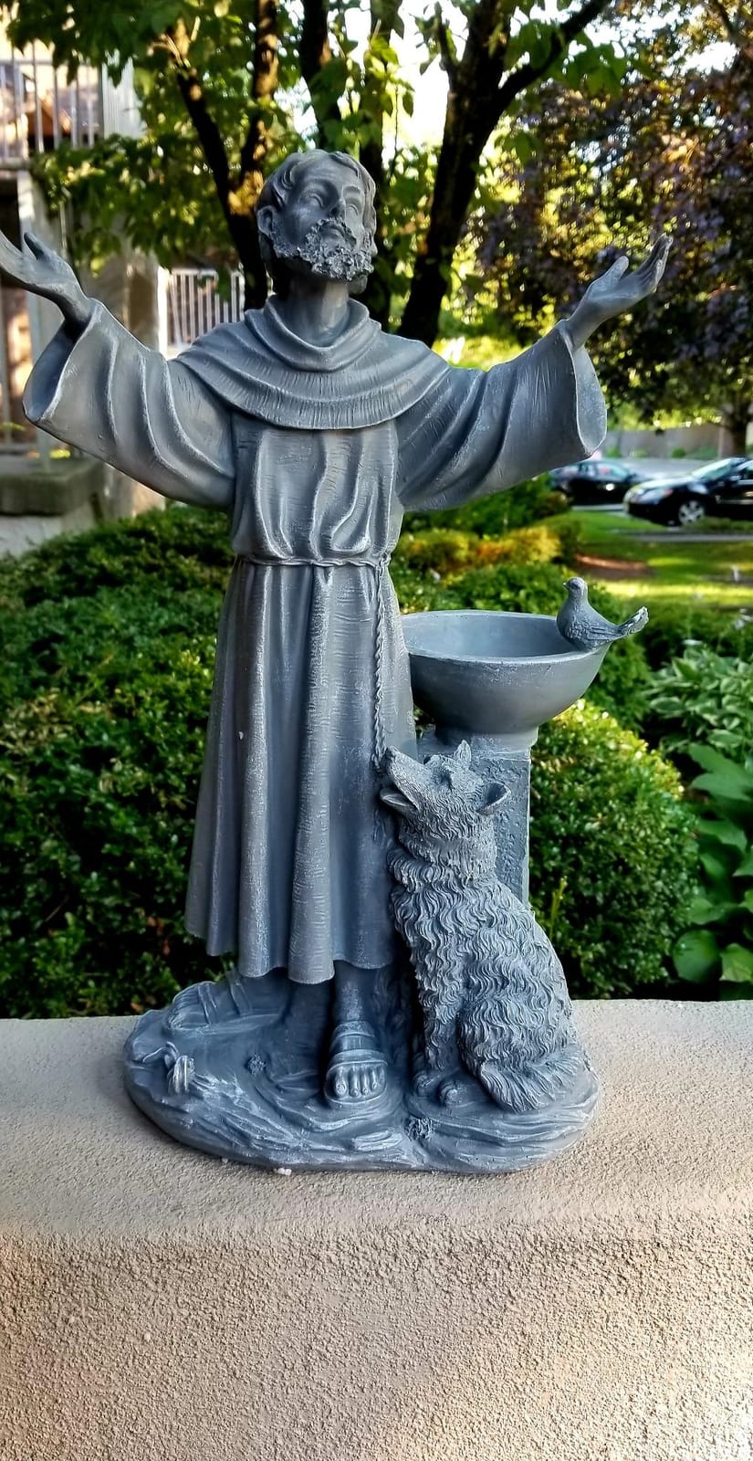 Design Toscano Francis of Assisi Blessing Religious Garden Decor Statue with Bird Bath Feeder, 19 inches Tall, Cast Stone Resin, Gray Stone Finish customer photo 1
