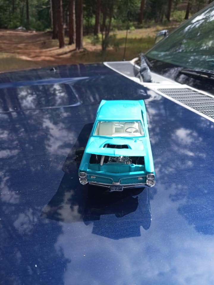 MPC: 1:25 Scale Model Kit - 1967 Pontiac GTO - Blue, 85+ Parts - Skill Level 2, Authentic Vehicle Building Kit, Replica Classic Car, Age 14+ customer photo 2