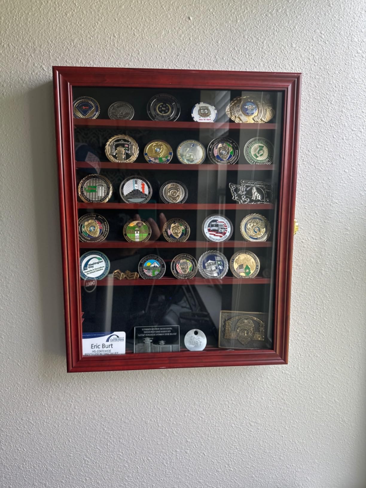 Military Challenge Coin Display Case Poker Chip Display Stand Rack Black Finish 98% UV Protection Compatible with Army Navy Air Force Marine Corps Honored Coins customer photo 2