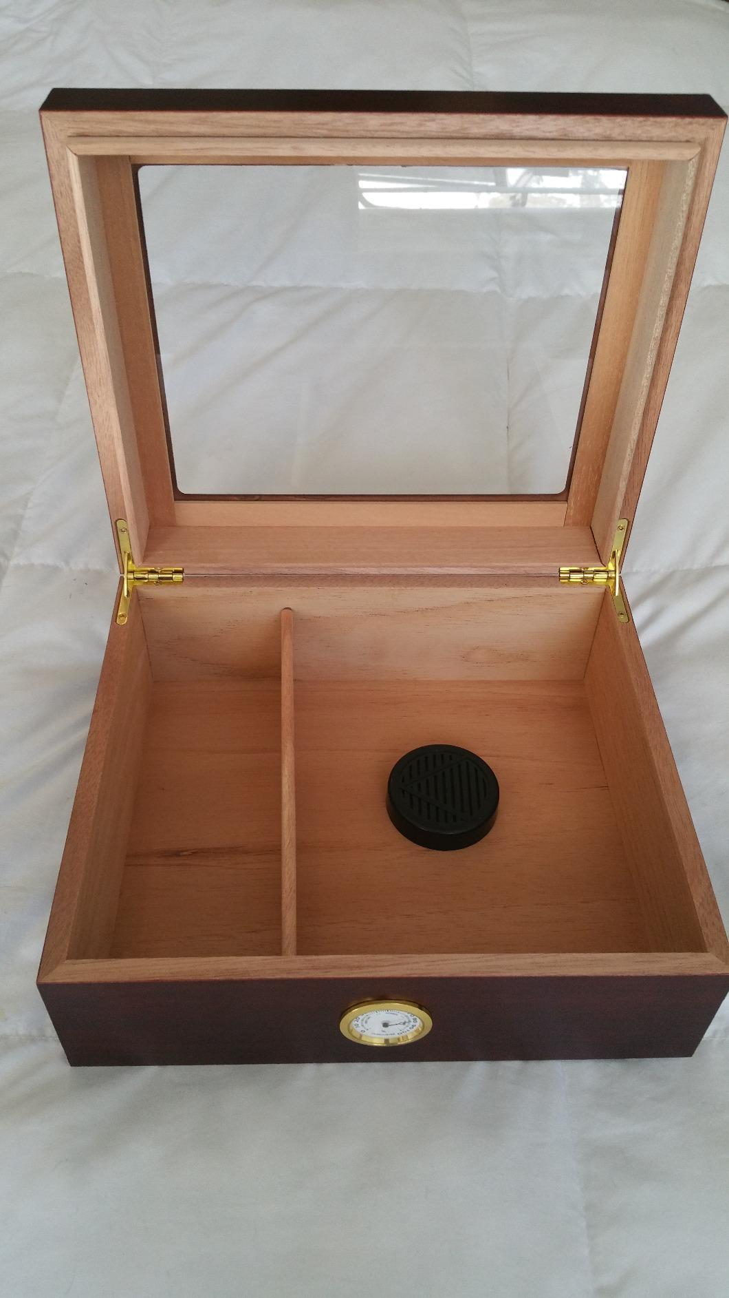 Humidor Supreme Capri Desktop Humidor with Glass Top, Mahogany Finish | Small Desktop Cigar Storage with Spanish Cedar Tray & Divider | Cigar Box with Humidifier & Glass Hygrometer, Holds 25-50 Cigars customer photo 2