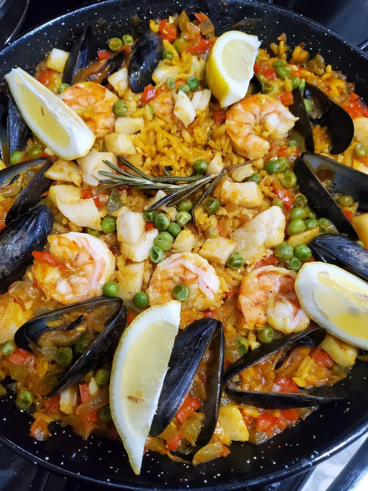 Garcima 12-Inch Enameled Steel Paella Pan, 30cm customer photo 1