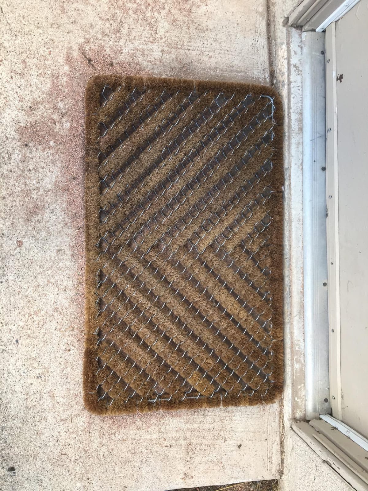 Rubber-Cal Herringbone Outdoor Scraper Door Mat, 18 by 30-Inch customer photo 1