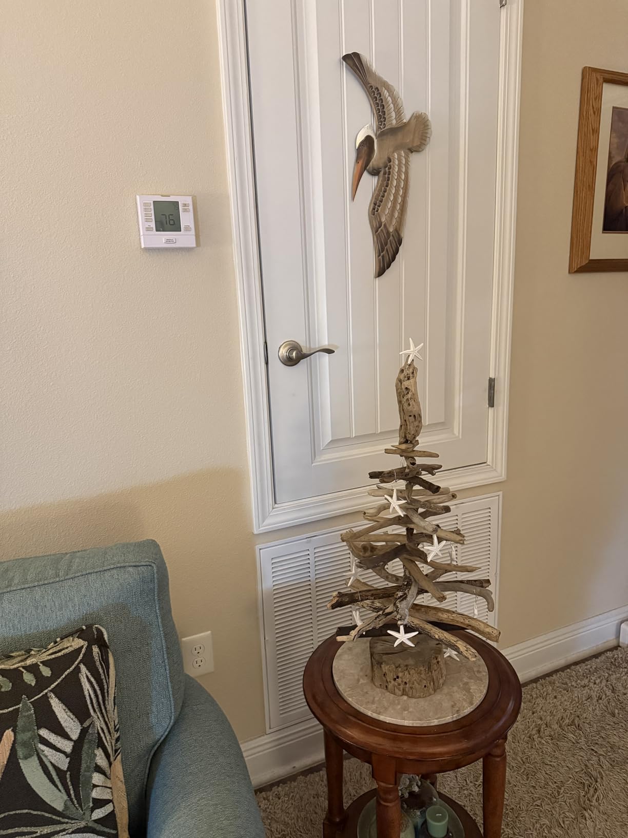 T.I. Design Hand-carved Wood Flying Pelican | Coastal Nautical Beach Wall Décor Natural Wood Finish customer photo 2