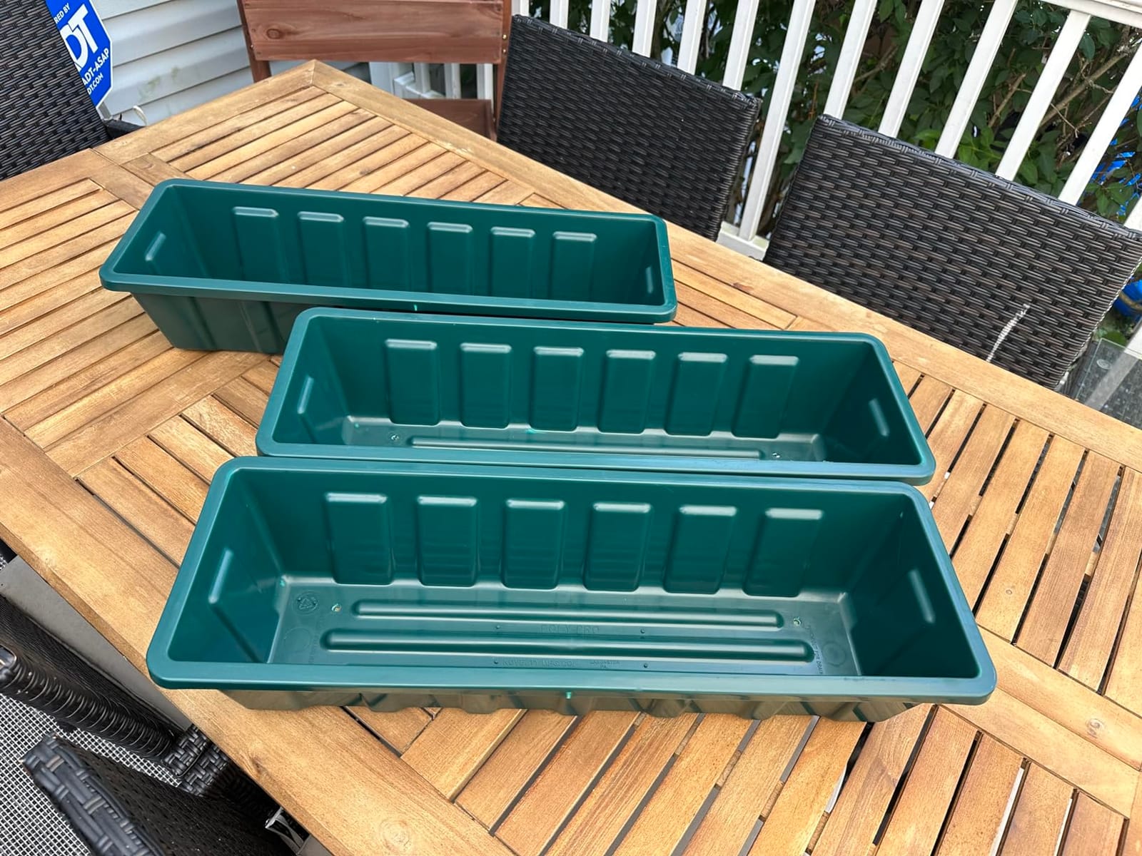 Root & Vessel Poly-Pro Plastic Flower Box Planter, Black, 30-Inch customer photo 1