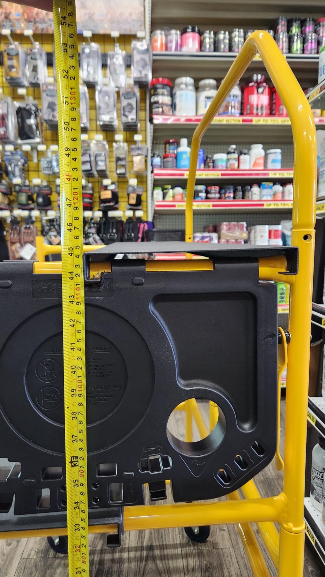 Jobsite Series 4ft. Folding Scaffold - 500-Lb. Capacity, Model Number I-IMCNT customer photo 2
