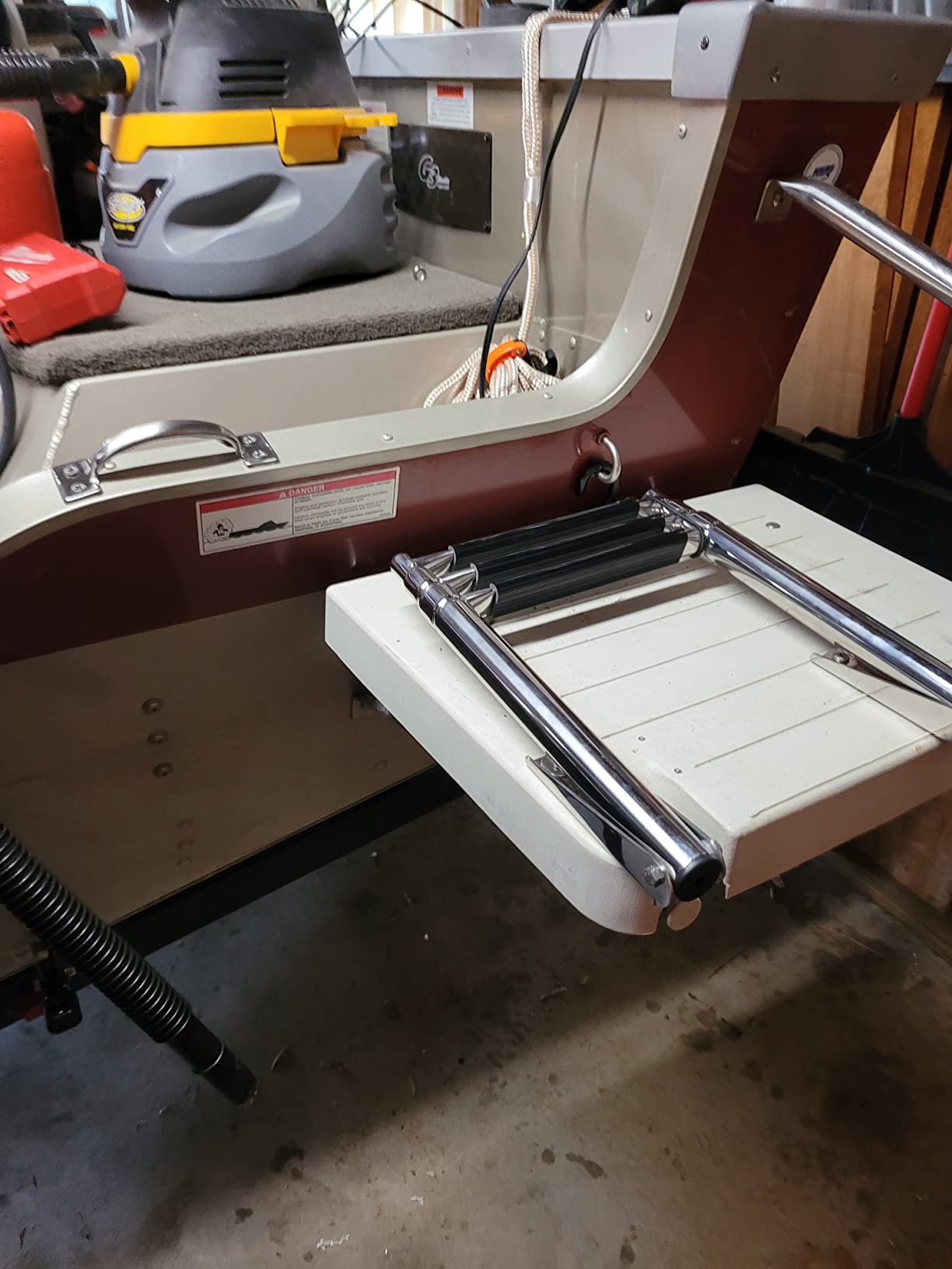 Amarine-Made 3 Step Stainless Steel Telescoping Boat Ladder Swim Step customer photo 1