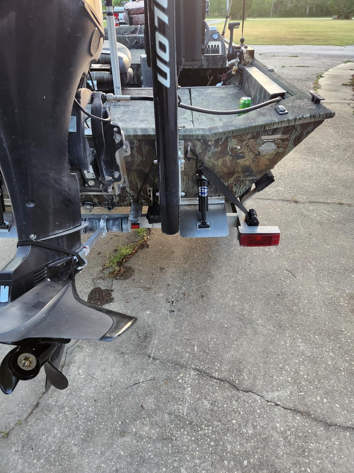 Bennett SLT6 Self-Leveling Tab System f/Boats up to 16' customer photo 1
