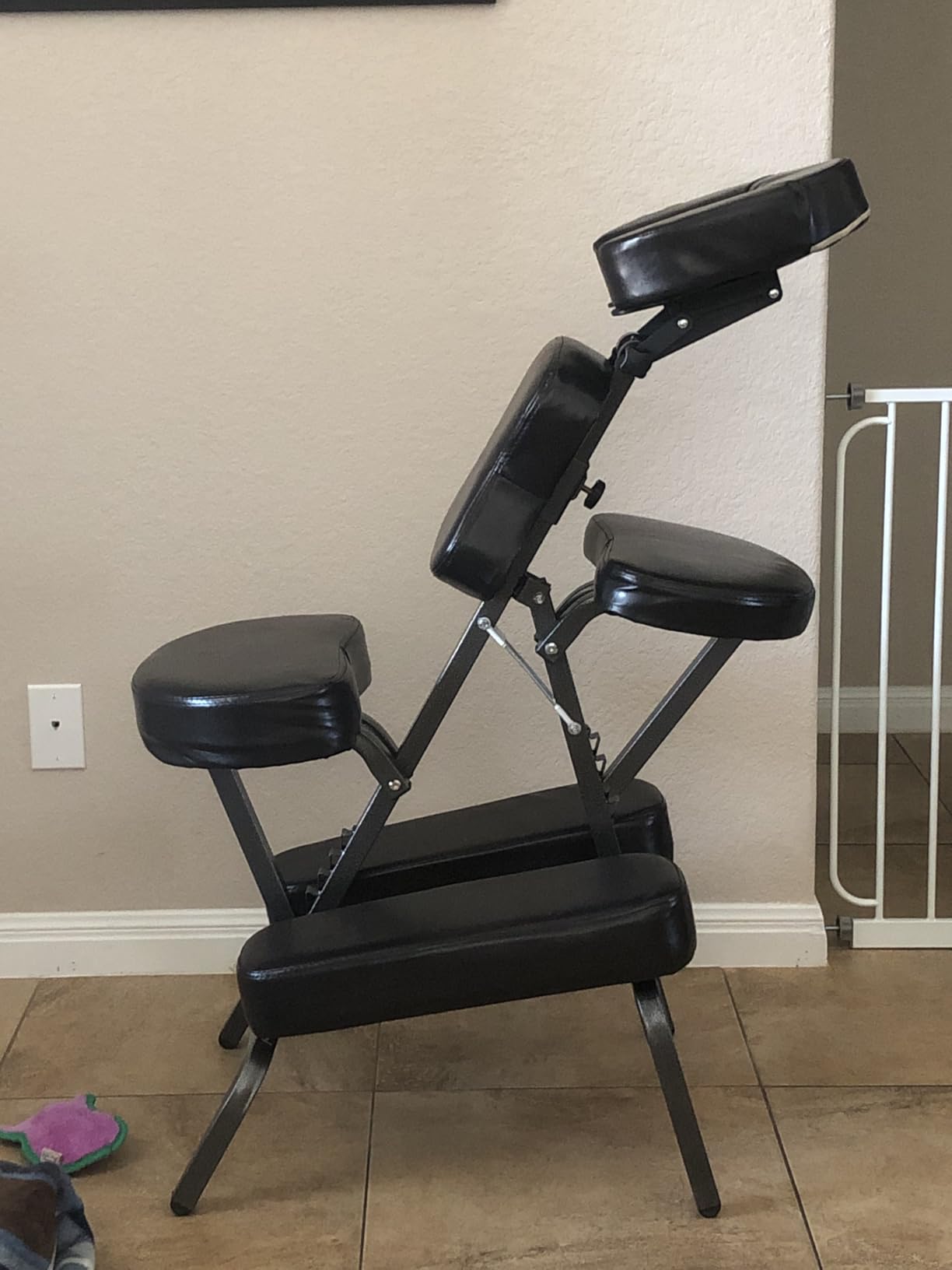 Master Massage Bedford Portable Light Weight Massage Chair, Burgundy, with Carry Case customer photo 2