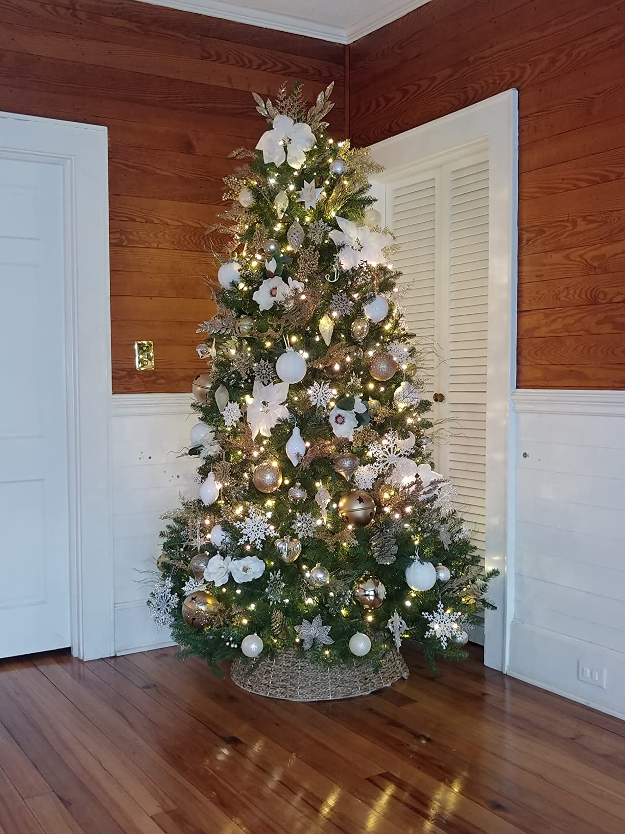 National Tree Company 7ft Unlit Dunhill Fir Full Artificial Christmas Tree customer photo 2