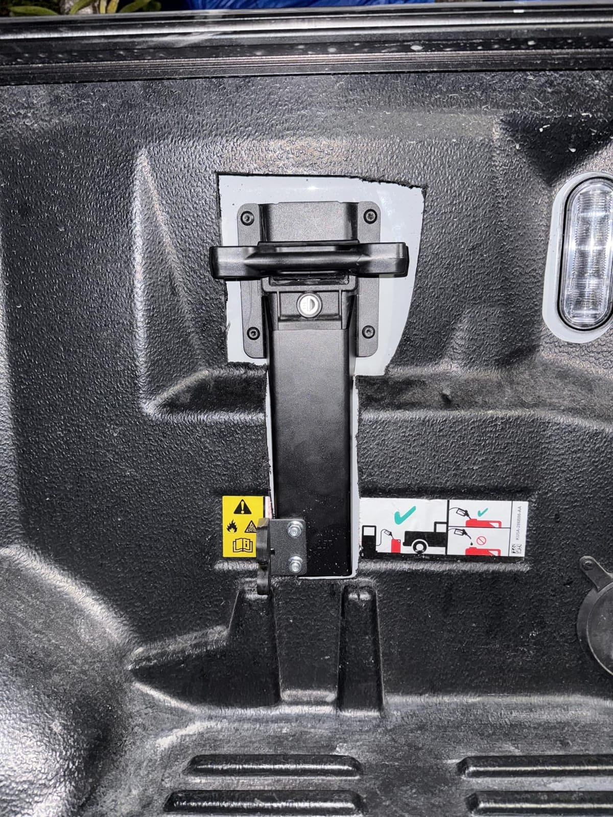 RealTruck UnderCover SwingCase Truck Bed Storage Box | SC203P | Fits 2015 - 2025 Ford F-150 Passenger Side (Includes Lightning) customer photo 2